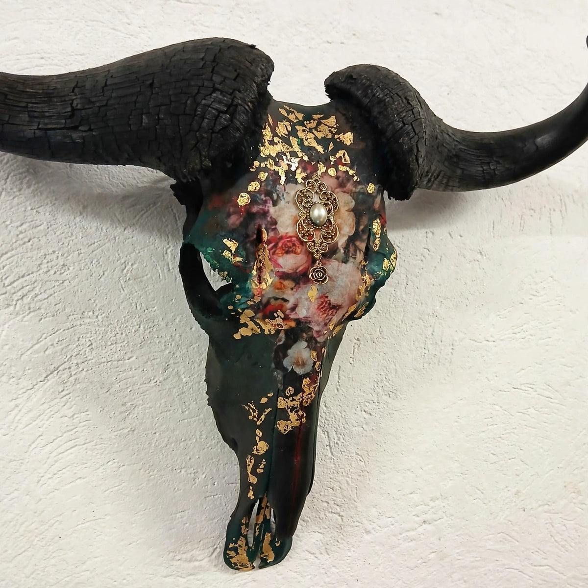 SKULL - Blue Wildebeest - "Pearl"