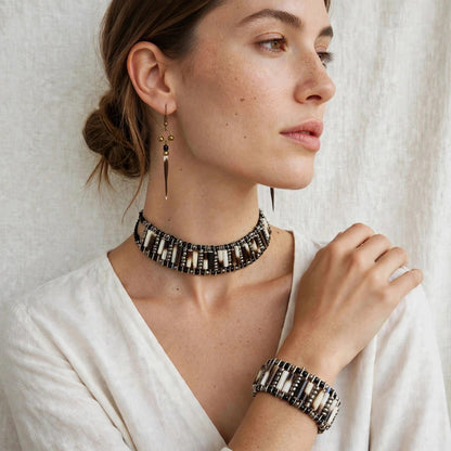 NECKLACE - Silver and black beads - Porcupine quill